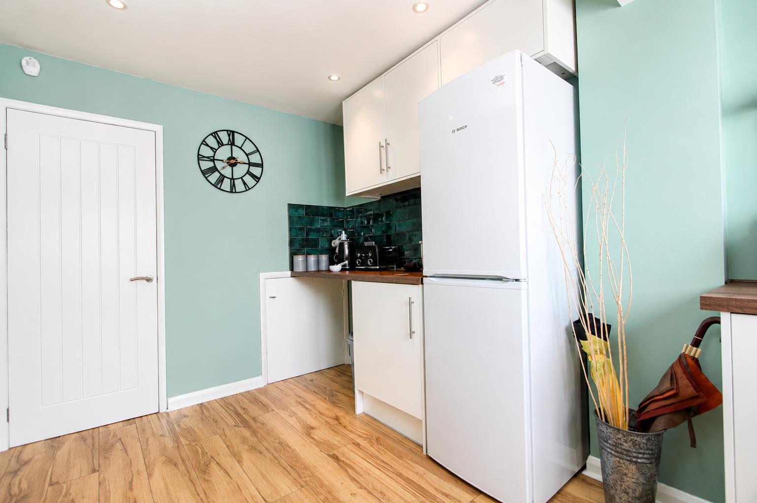 Groveside Close, Carshalton